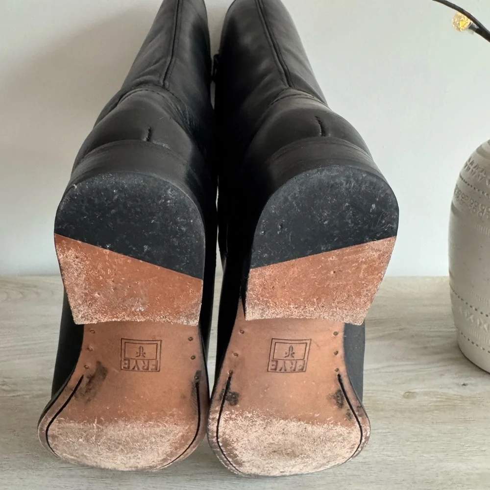 Frye Melissa Buckle Boot Extended Calf - Picture 7 of 10